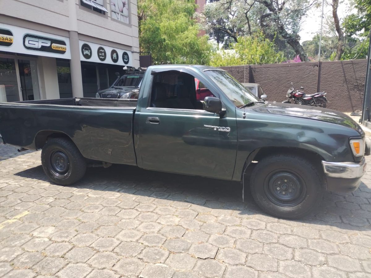 TOYOTA T100  - 1995                                        