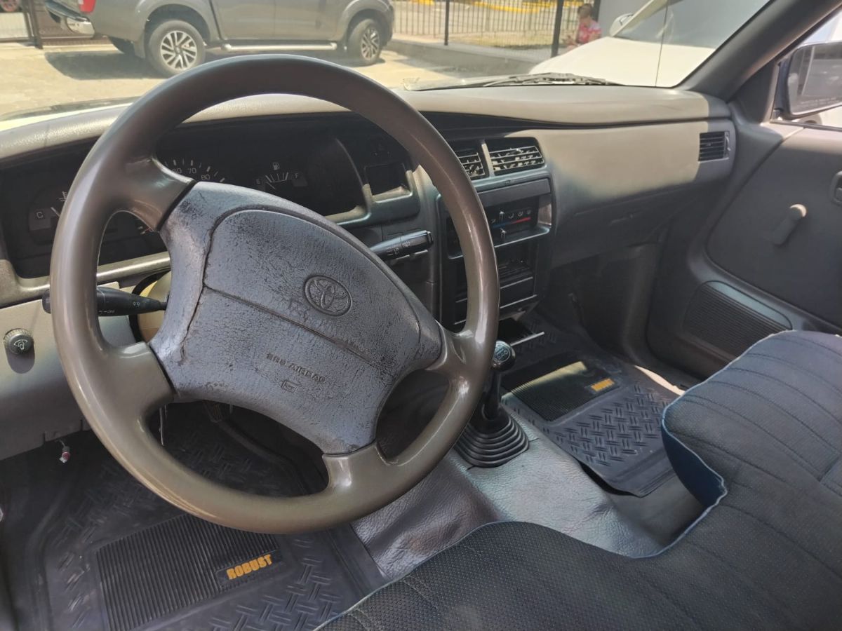 TOYOTA T100  - 1995                                        