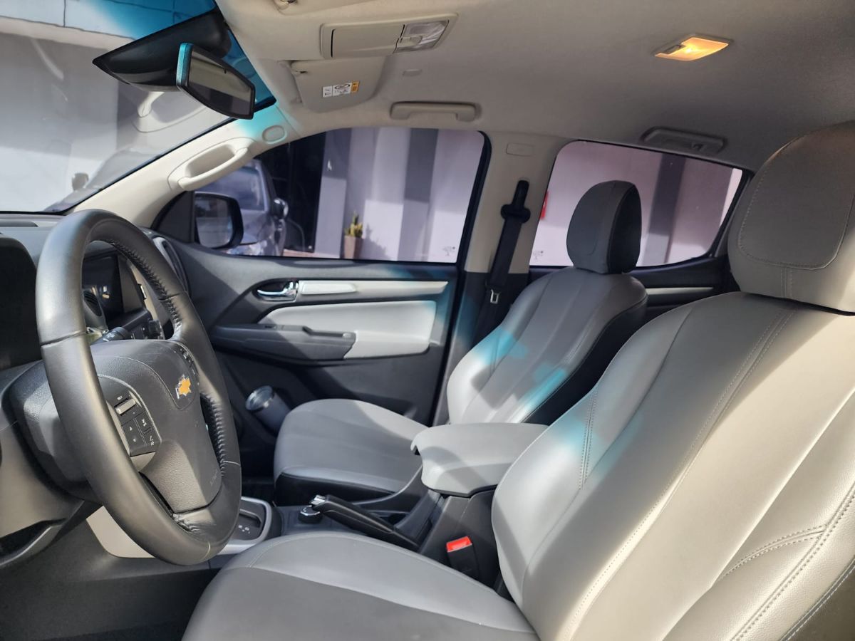 CHEVROLET  COLORADO LTZ - 2022                                        