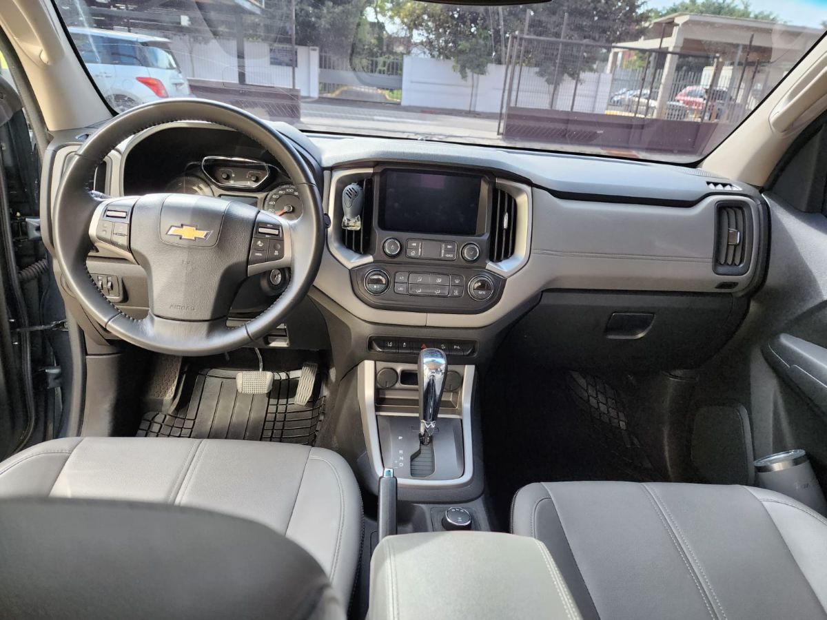 CHEVROLET  COLORADO LTZ - 2022                                        