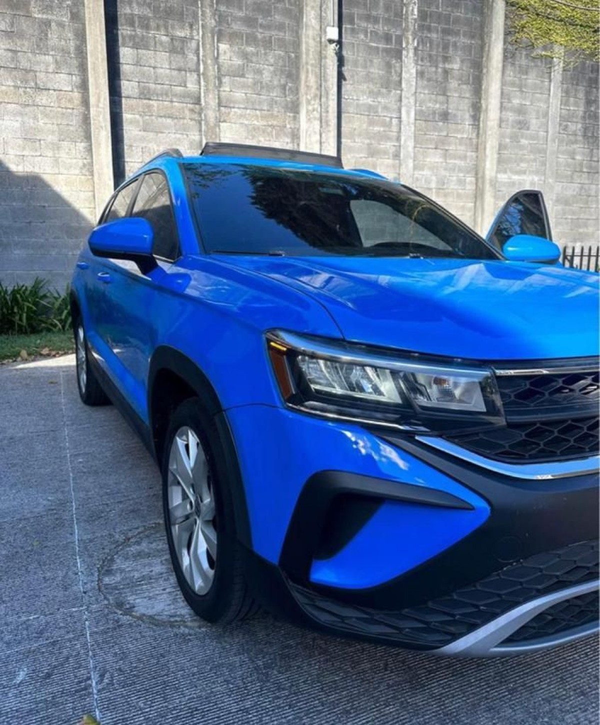 VOLKSWAGEN TAOS - 2022                                        