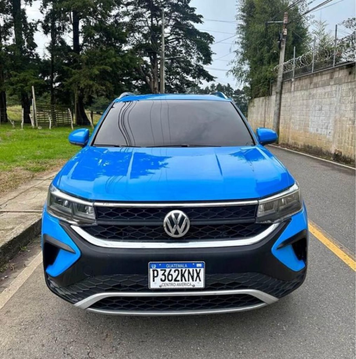 VOLKSWAGEN TAOS - 2022                                        