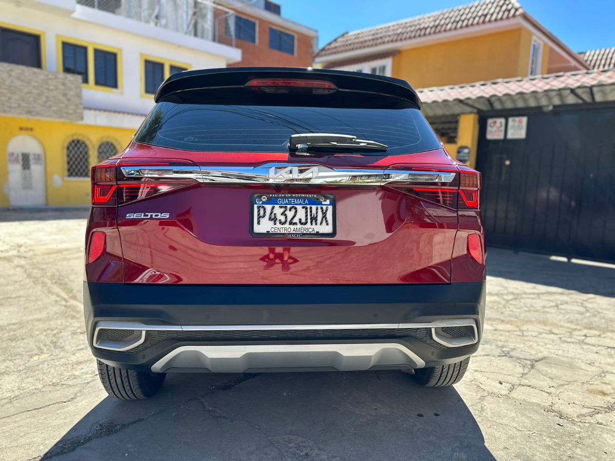KIA SELTOS - 2023                                        
