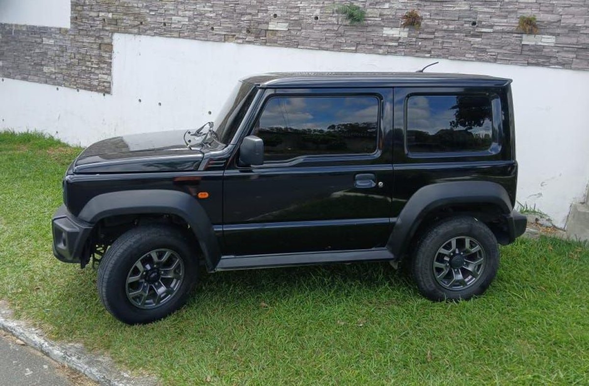SUZUKI JIMNY - 2022                                        