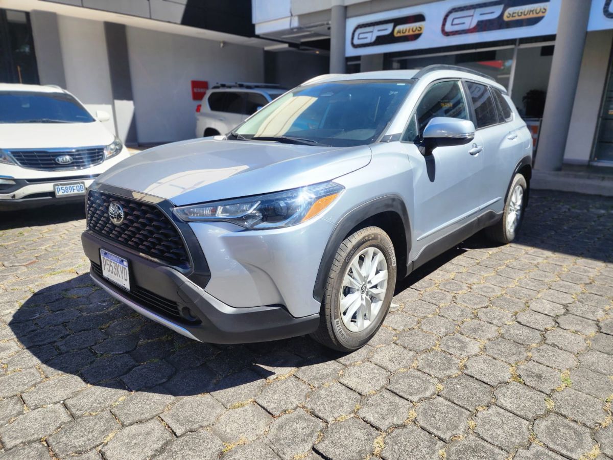 TOYOTA COROLLA CROSS - 2023                                        