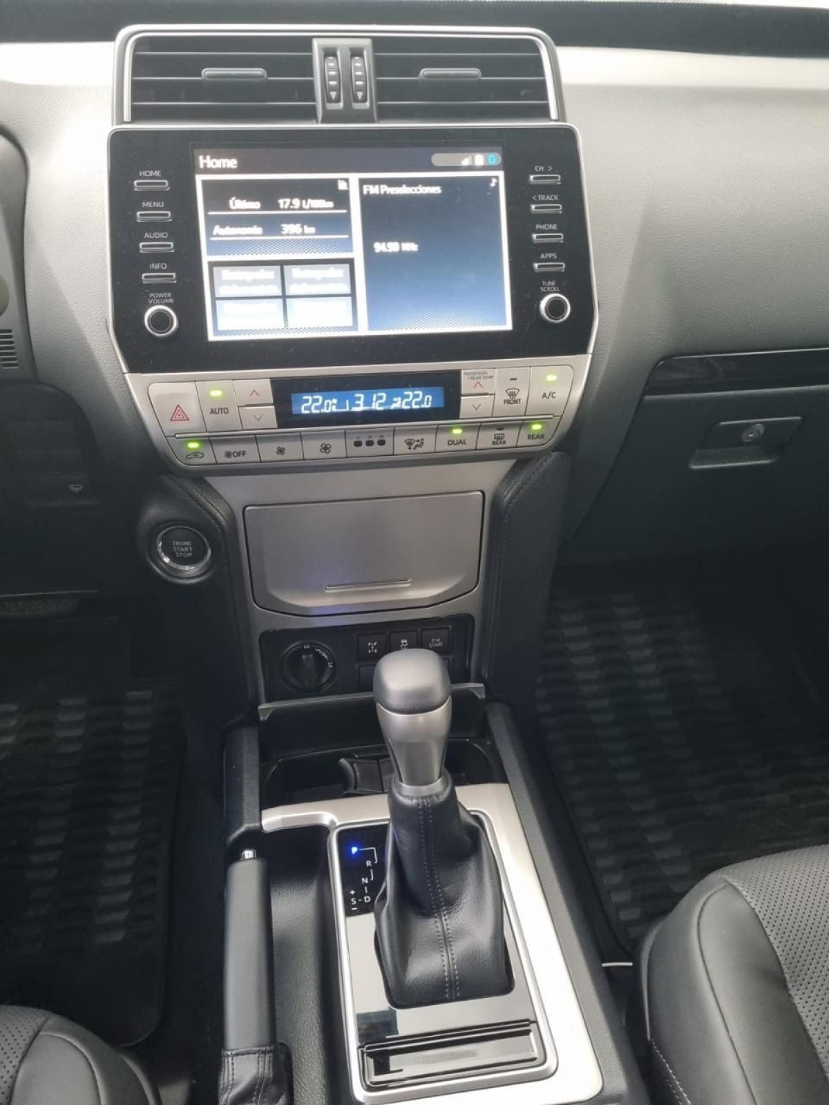 TOYOTA LAND CRUISER PRADO TXL - 2023                                        