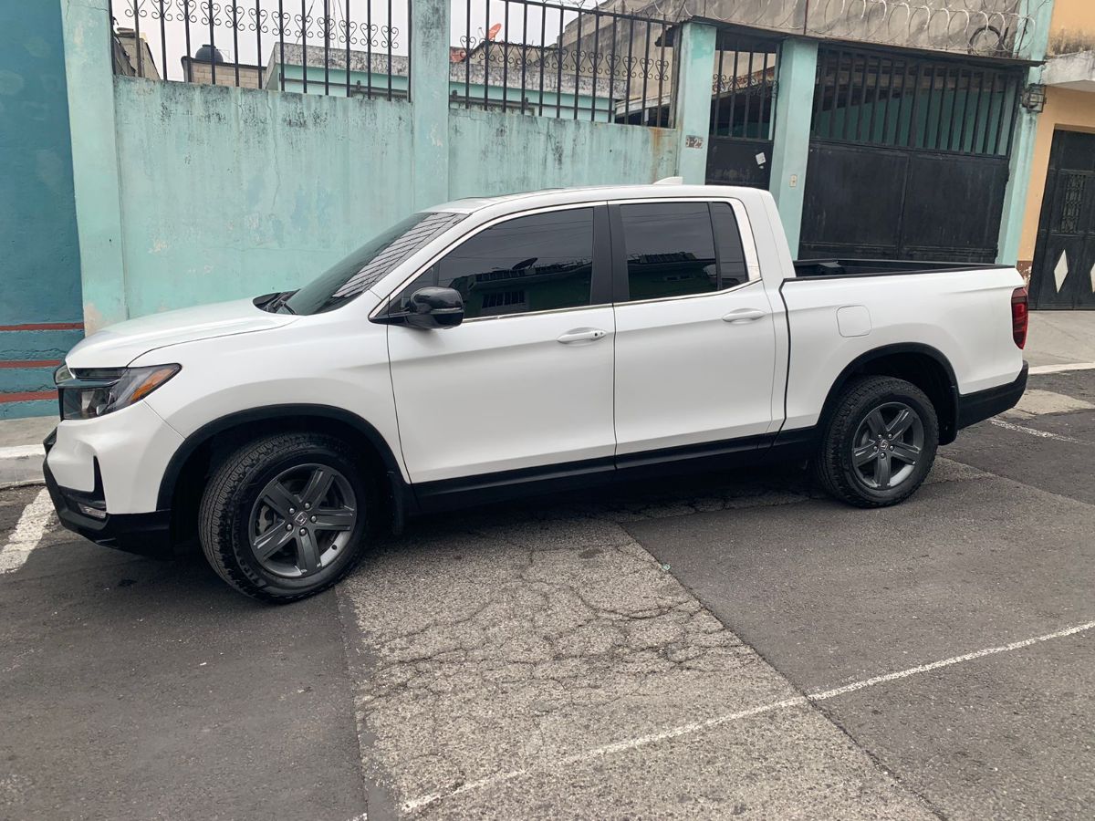HONDA RIDGELINE  - 2023                                        