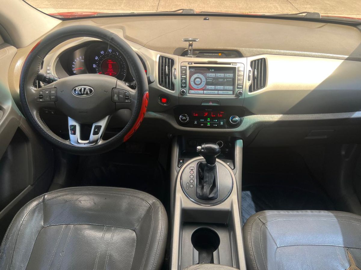 KIA SPORTAGE LX - 2013                                        