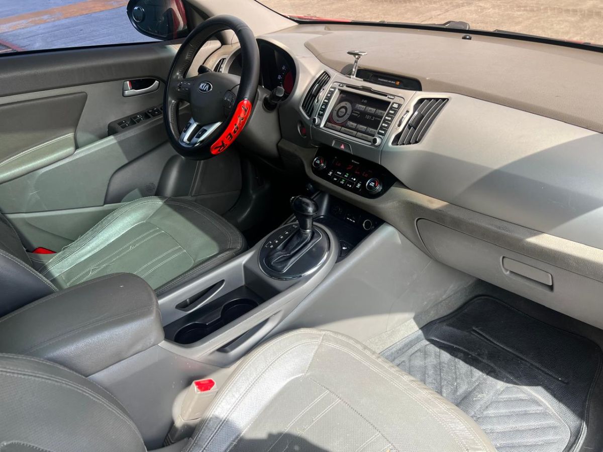 KIA SPORTAGE LX - 2013                                        