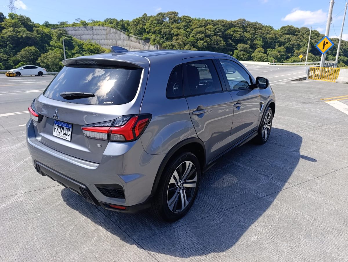 MITSUBISHI OUTLANDER SPORT - 2023                                        