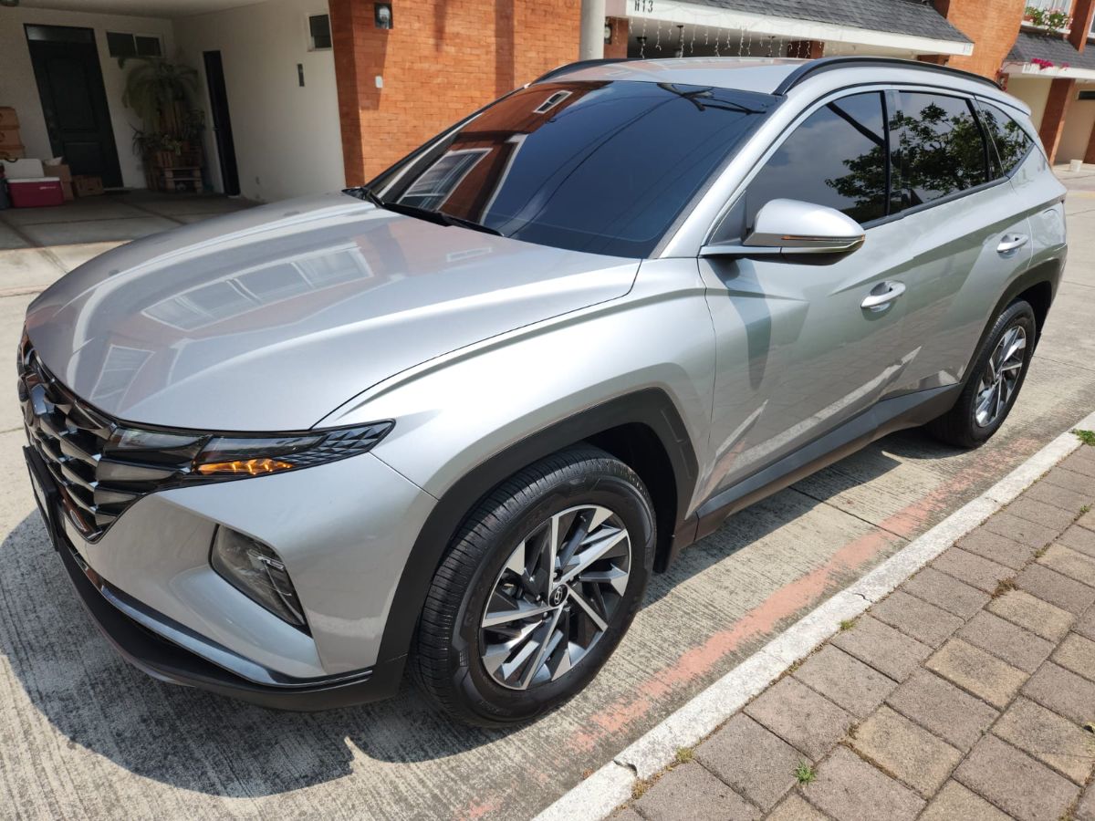 HYUNDAI TUCSON - 2022                                        