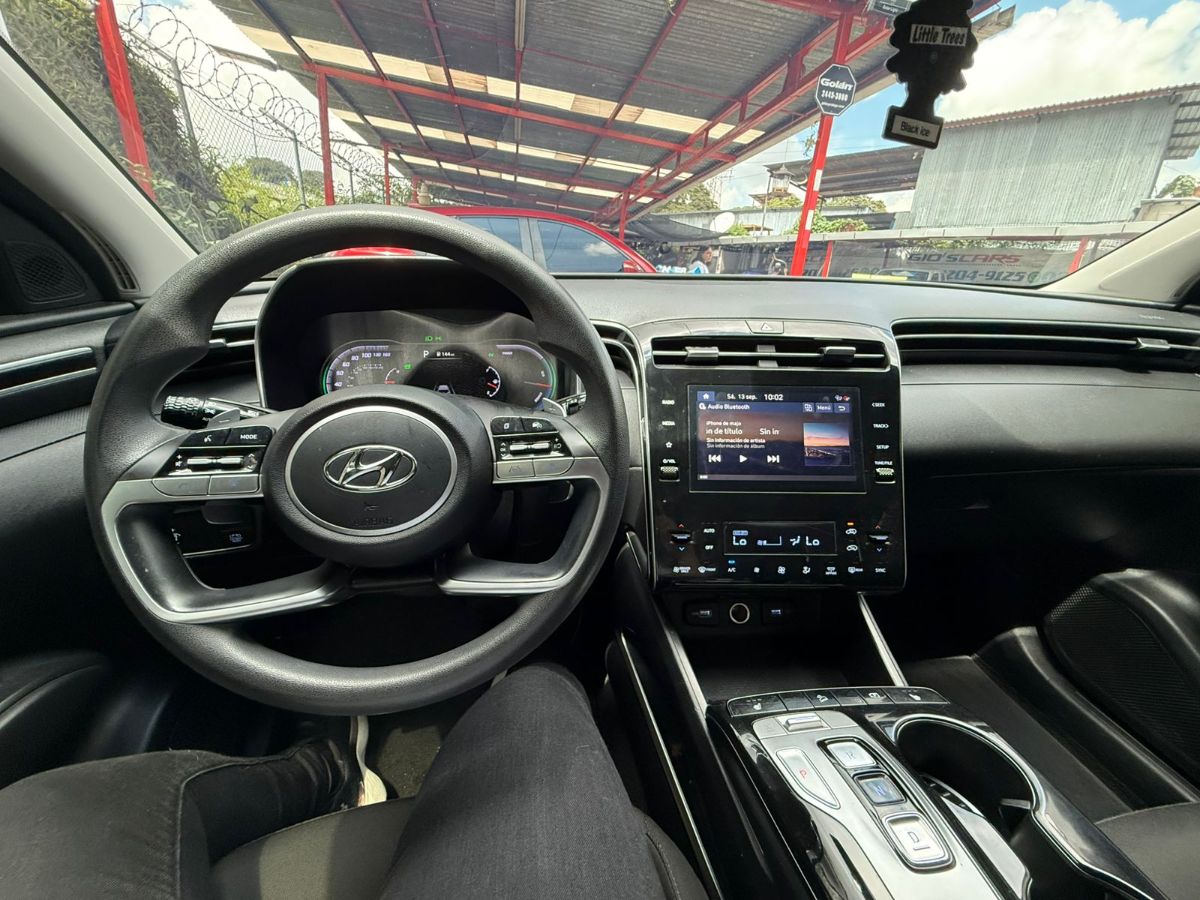 HYUNDAI TUCSON - 2022                                        