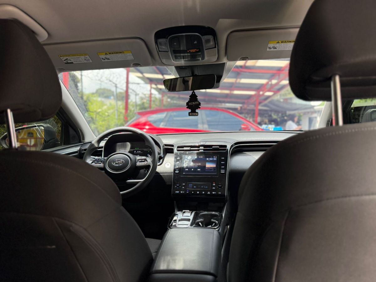 HYUNDAI TUCSON - 2022                                        