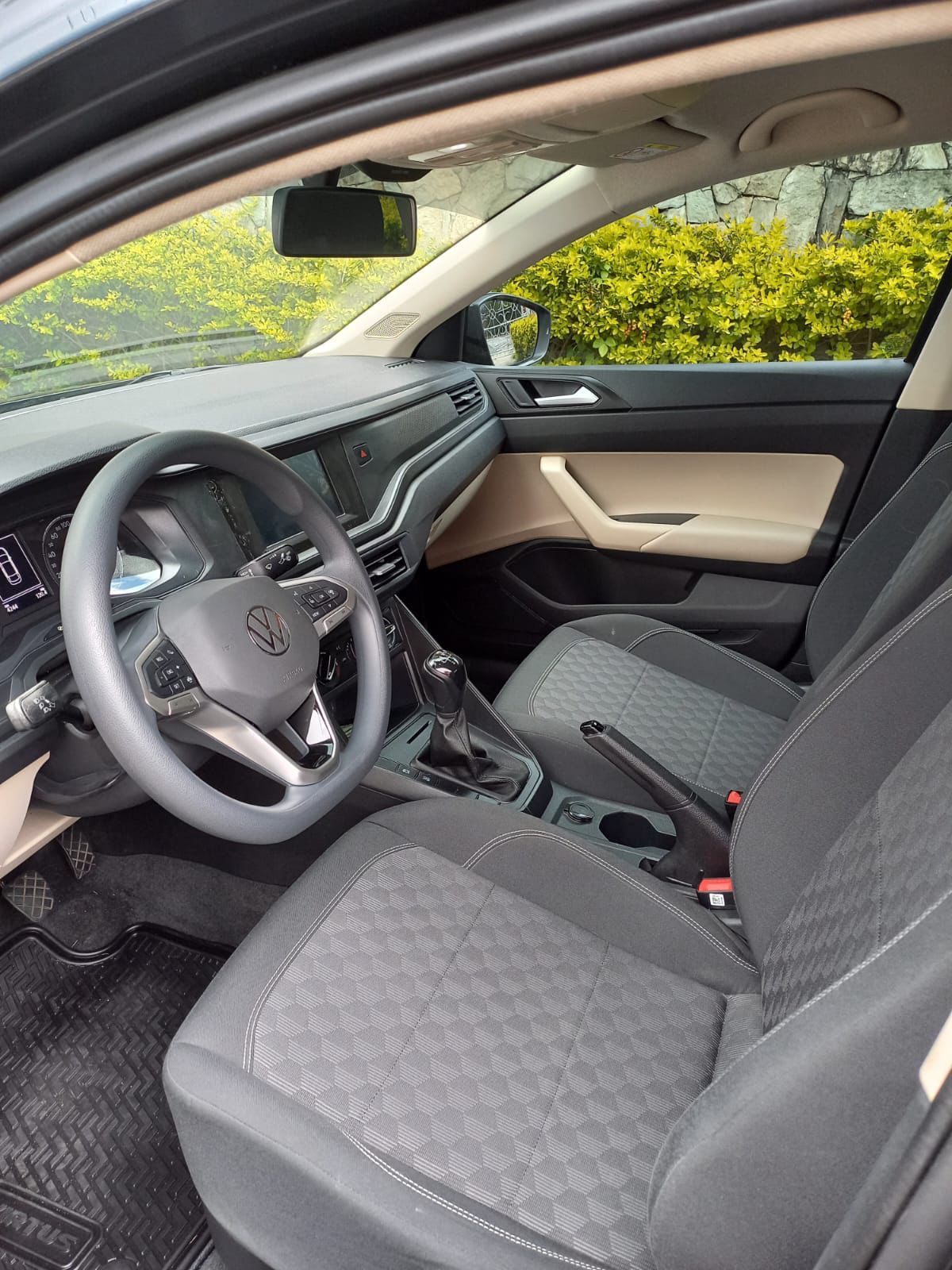 VOLKSWAGEN VIRTUS - 2022                                        