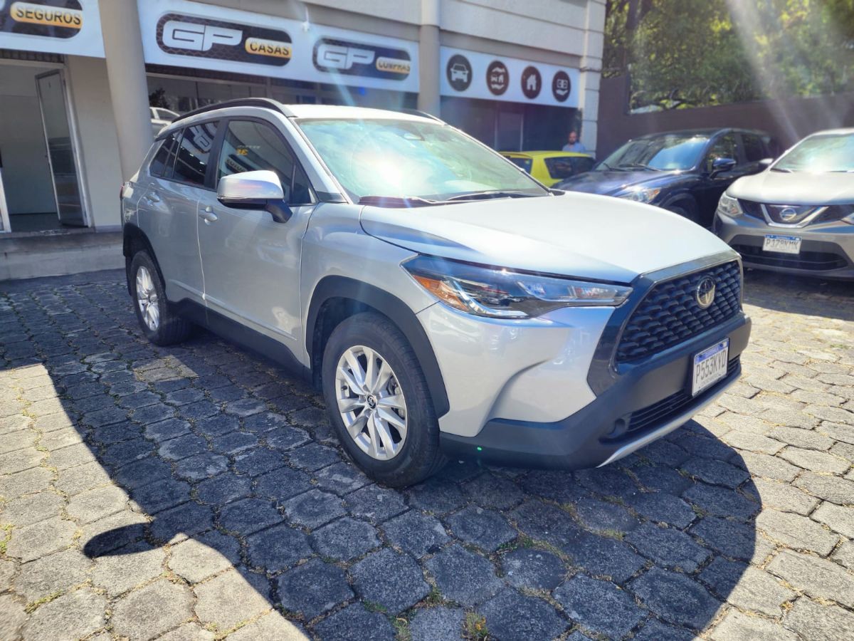 TOYOTA COROLLA CROSS - 2023