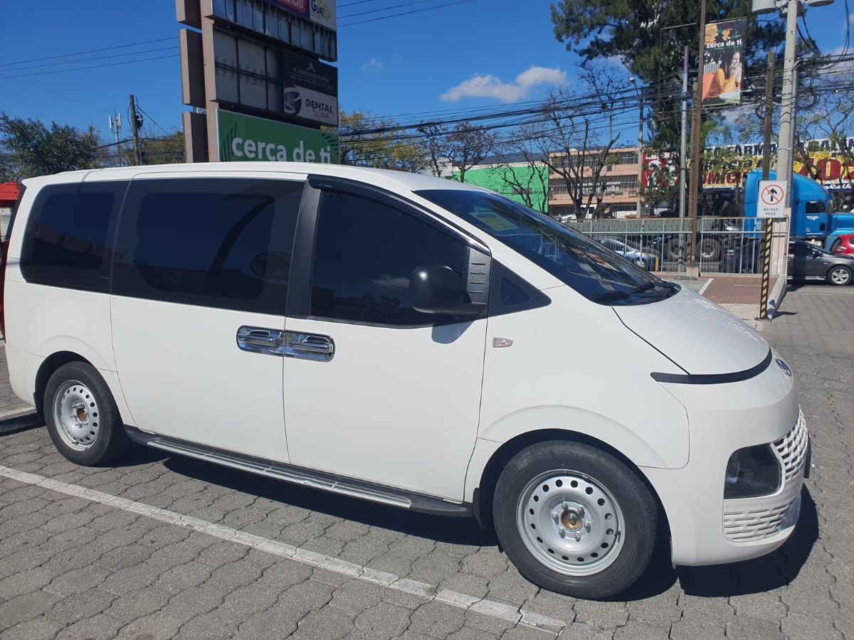 HYUNDAI GRAND  STAREX - 2022